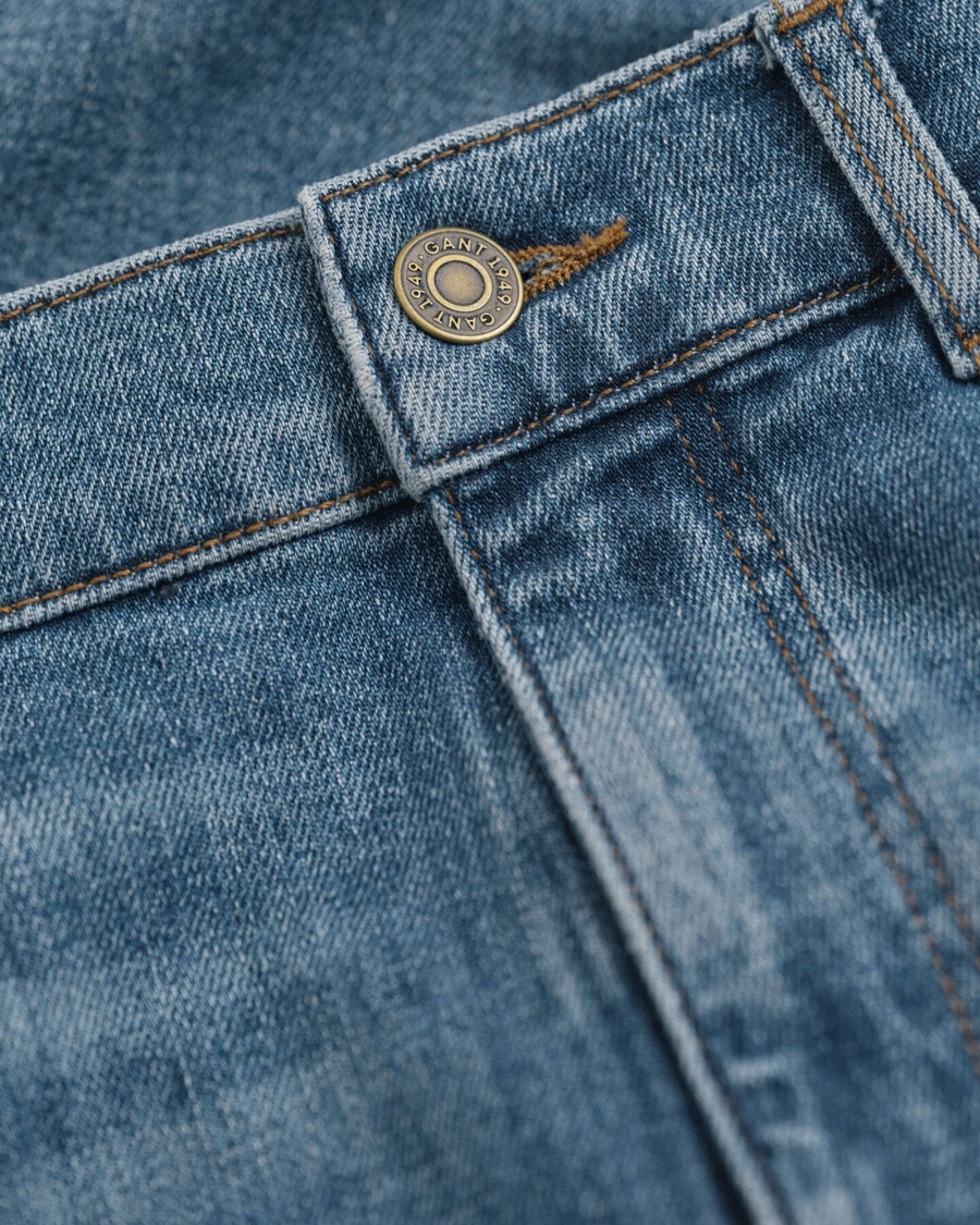 teen boys straight fit jeans - mid blue worn in