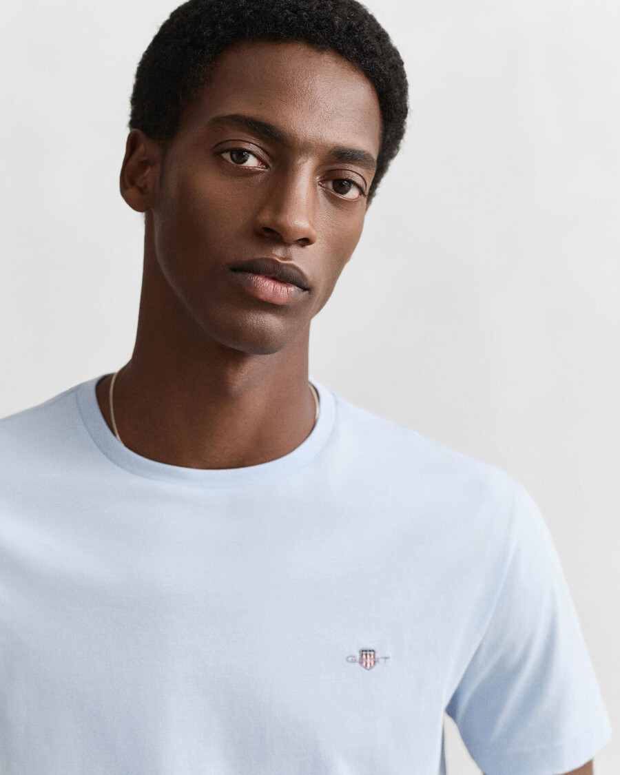 regular fit shield tshirt - fresh blue