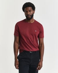 regular fit shield tshirt - plumped red
