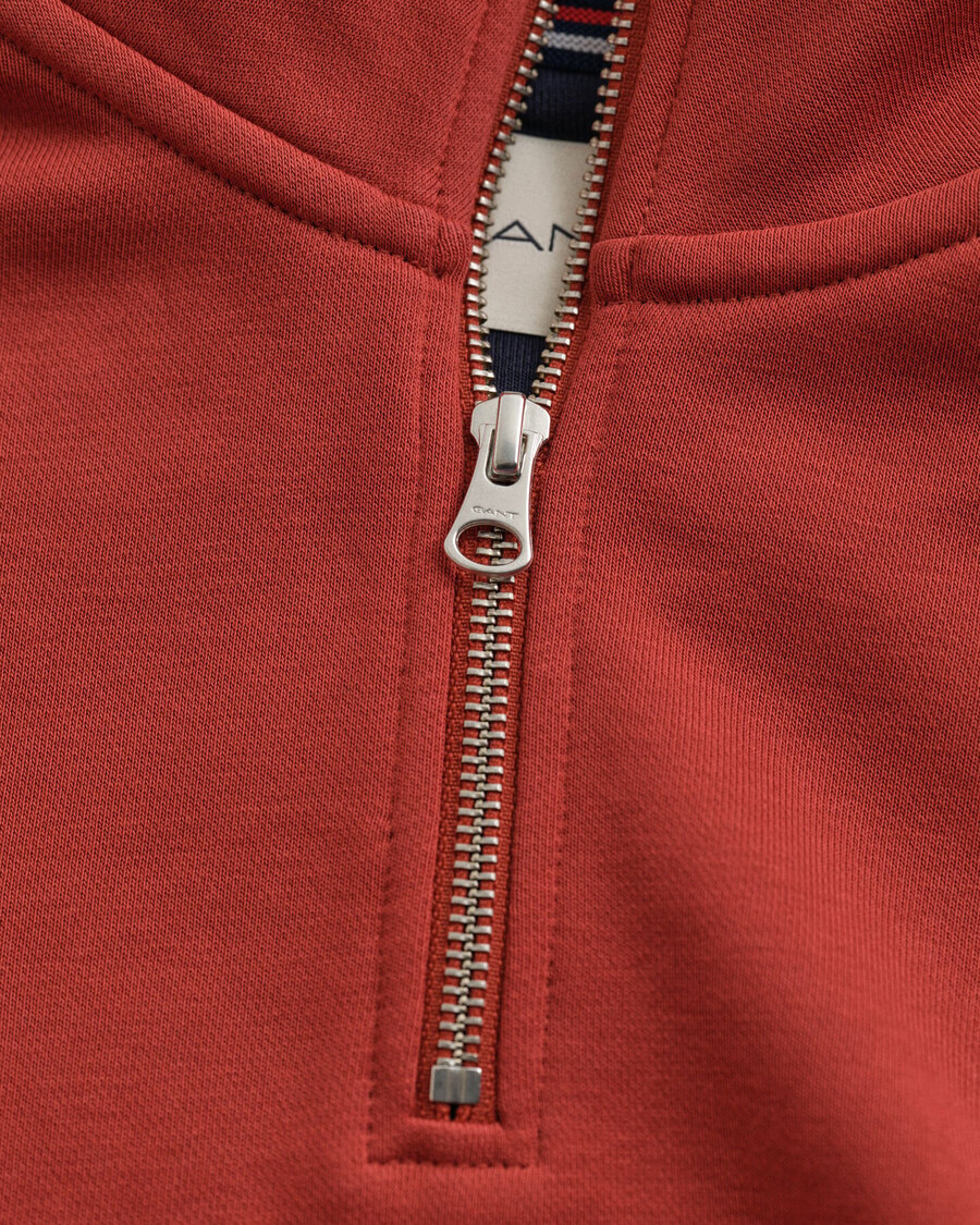 shield halfzip sweatshirt - modern rust