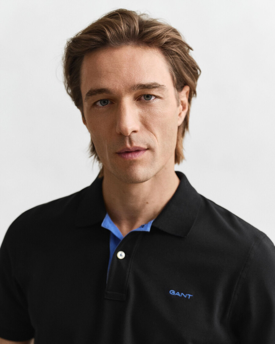 contrast piqué polo shirt - black