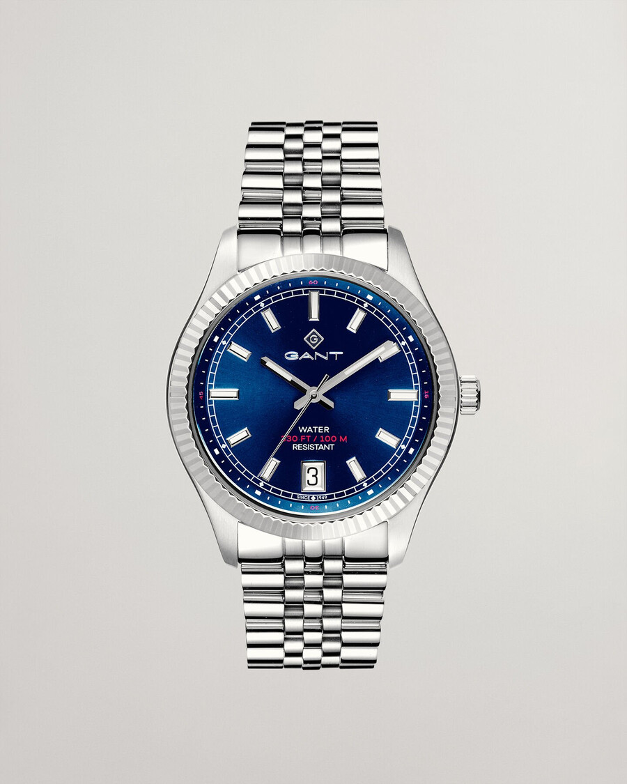 sussex 44 wristwatch - college blue