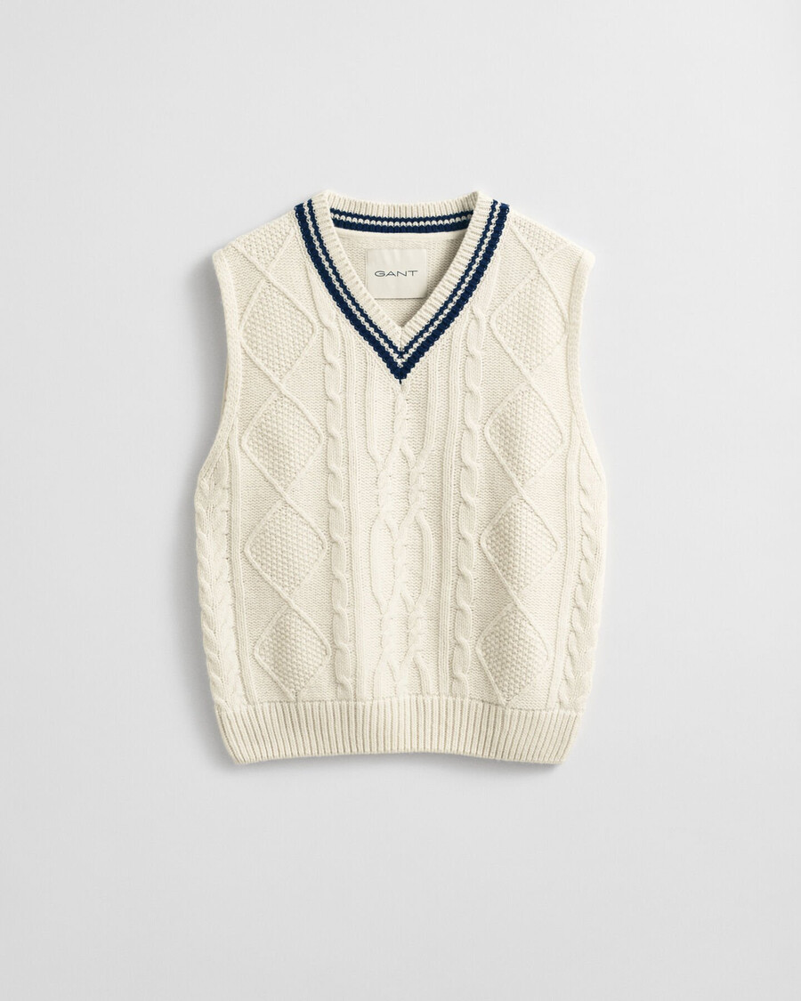 cable knit vest - cream