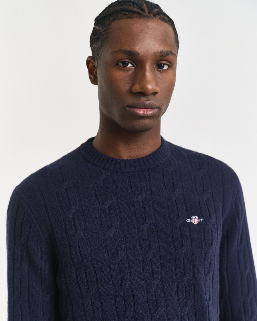 lambswool cable knit crew neck sweater - evening blue