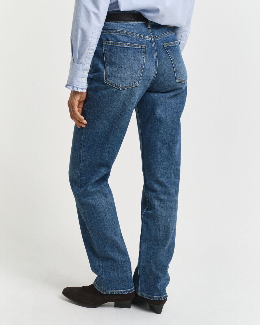 straight leg stretch jeans - mid blue broken in