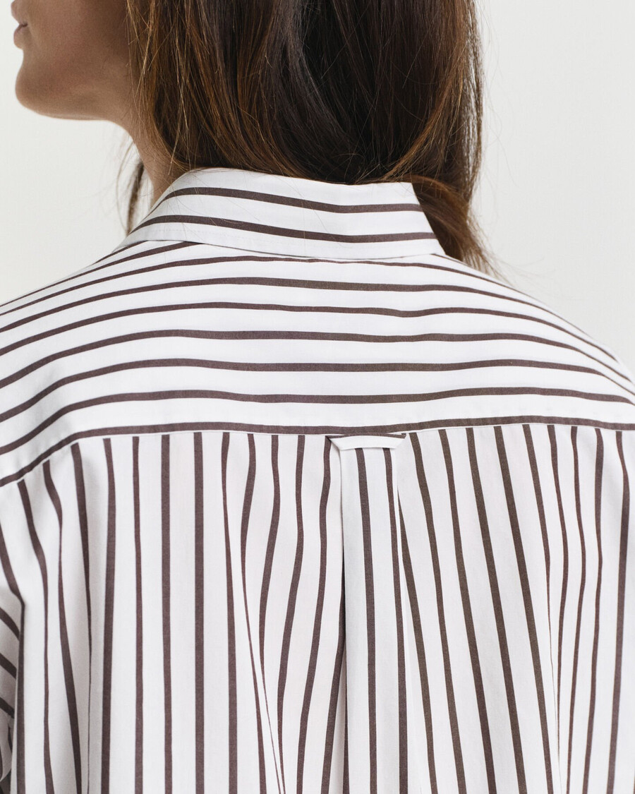 relaxed fit classic striped poplin shirt - deep brown