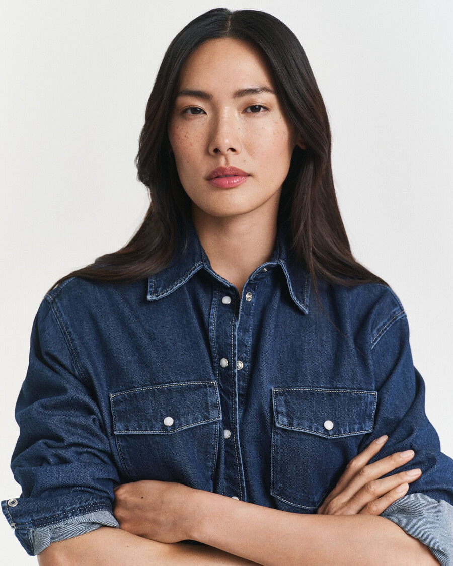 relaxed fit pocket denim shirt - dark blue worn in