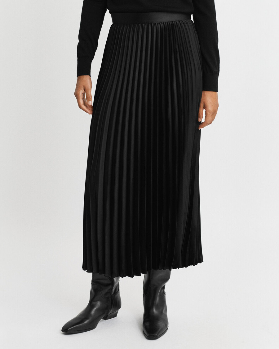 pleated sateen skirt - black