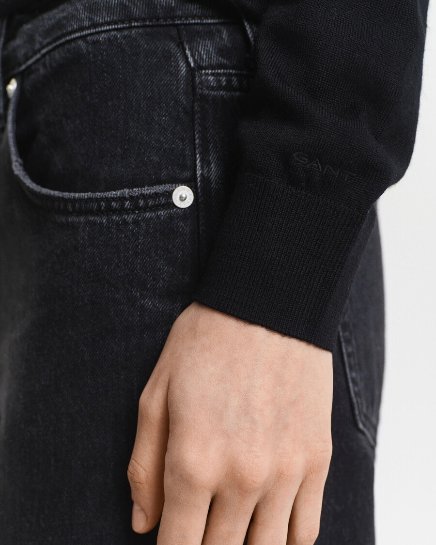 extra fine merino wool crew neck sweater - black